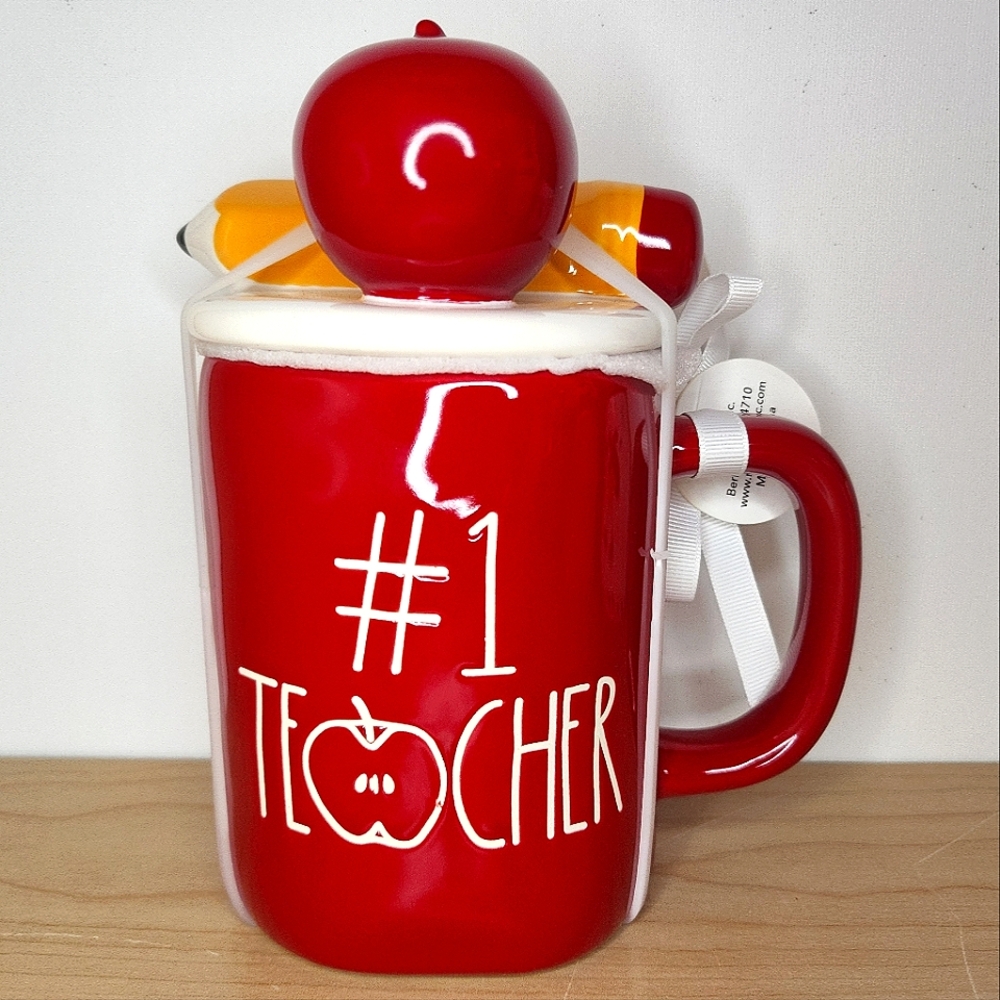 🆕️ Rae Dunn #1 Teacher Topper Mug